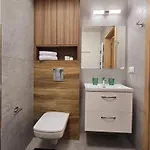 Cicha 12 18a2 The Royal Gorski Z Garazem Podziemnym W Centrum Krynica Zdroj
