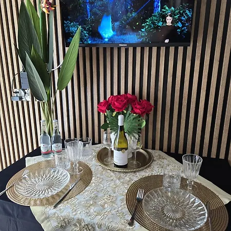 Cicha 12 18a2 The Royal Gorski Z Garazem Podziemnym W Centrum Apartment
