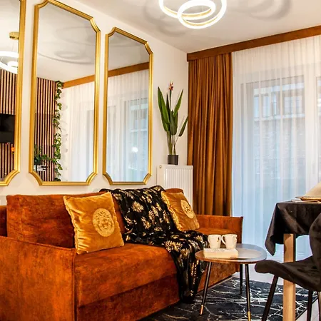 Cicha 12 18a2 The Royal Gorski Z Garazem Podziemnym W Centrum Apartment Krynica-Zdrój