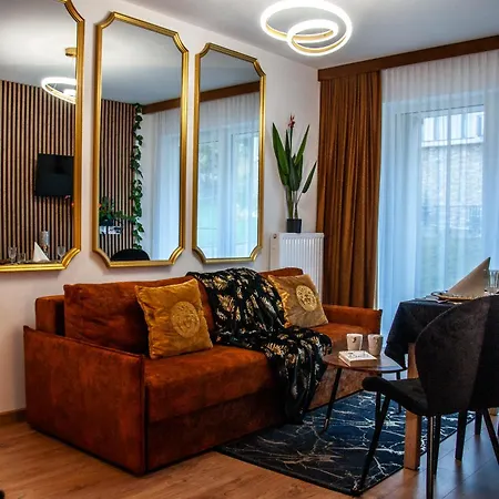 Cicha 12 18a2 The Royal Gorski Z Garazem Podziemnym W Centrum Apartment Krynica-Zdrój