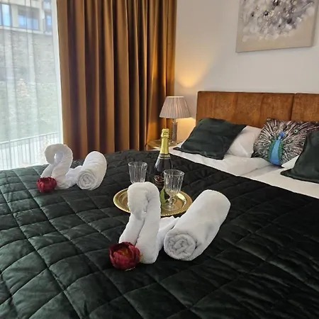 Cicha 12 18a2 The Royal Gorski Z Garazem Podziemnym W Centrum Apartment